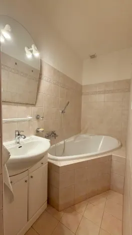Pronájem bytu 2+1, Praha - Veleslavín, Šumberova, 53 m2