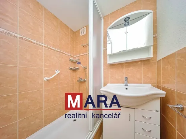 Prodej bytu 3+1, Olomouc, Heyrovského, 64 m2