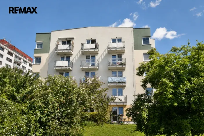 Prodej bytu 3+kk, Náchod - Staré Město nad Metují, Okrová, 76 m2