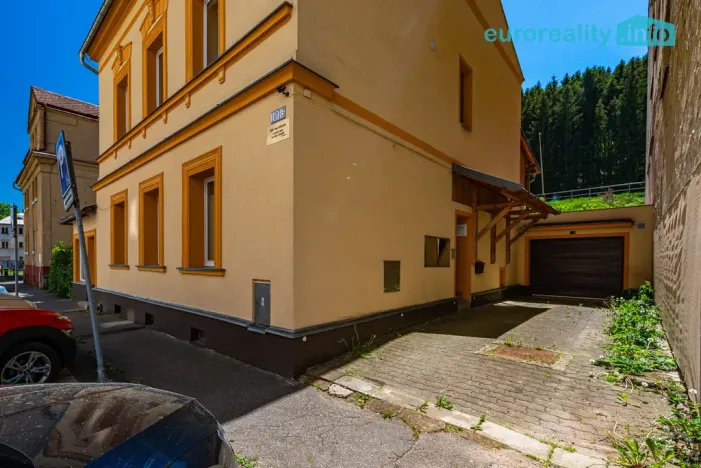 Prodej vícegeneračního domu, Kraslice, Pod nádražím, 259 m2