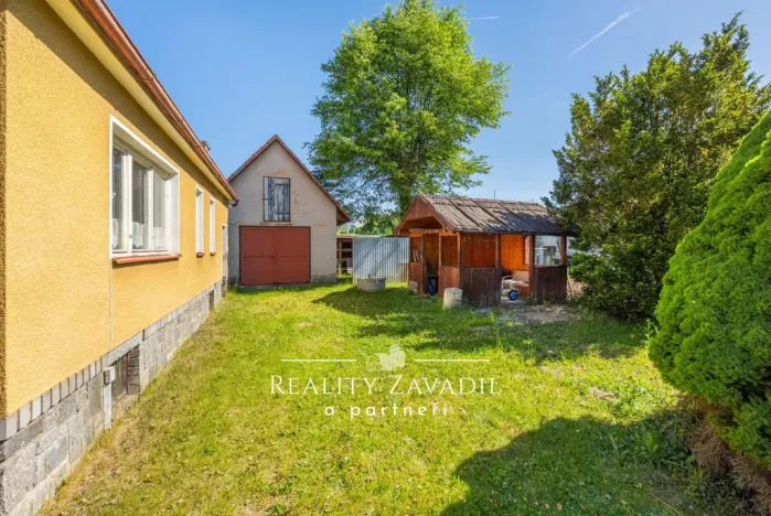 Prodej rodinného domu, Týnec nad Sázavou - Pecerady, 70 m2