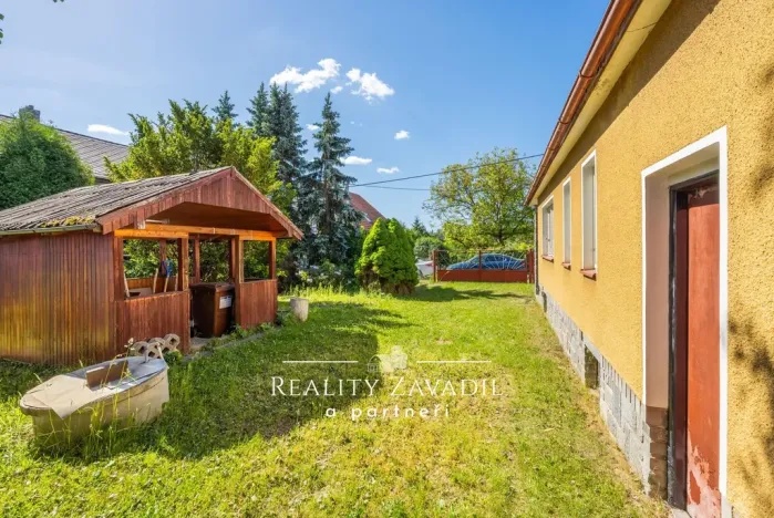 Prodej rodinného domu, Týnec nad Sázavou - Pecerady, 70 m2