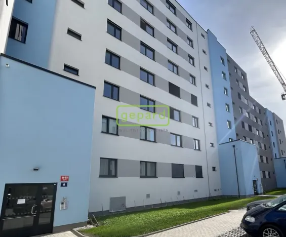 Pronájem bytu 2+kk, Praha, Arnošta Staňka, 31 m2