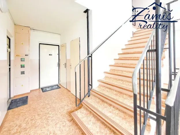 Pronájem bytu 1+kk, Kladno, Plzeňská, 27 m2