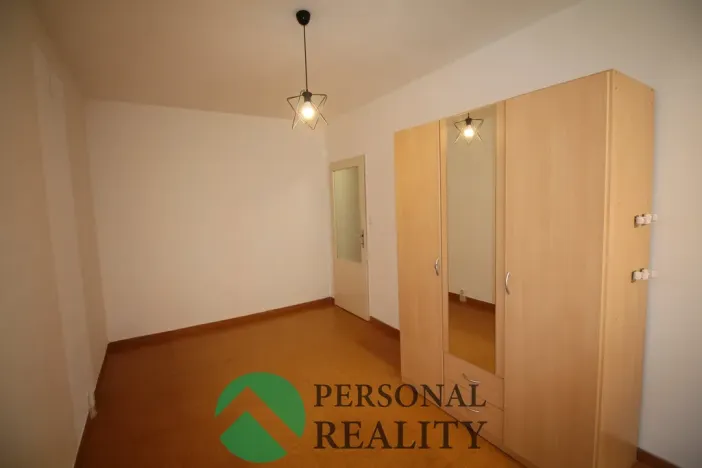 Pronájem bytu 3+1, Praha - Bohnice, Zelenohorská, 66 m2
