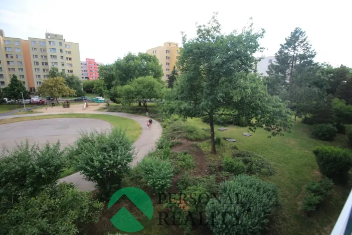 Pronájem bytu 3+1, Praha - Bohnice, Zelenohorská, 66 m2