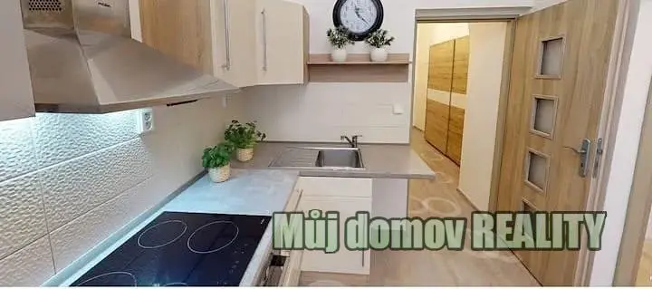 Pronájem bytu 2+kk, Praha - Karlín, Prvního pluku, 45 m2