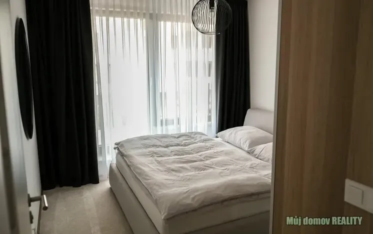 Pronájem bytu 3+kk, Praha - Čimice, Hrašeho, 86 m2