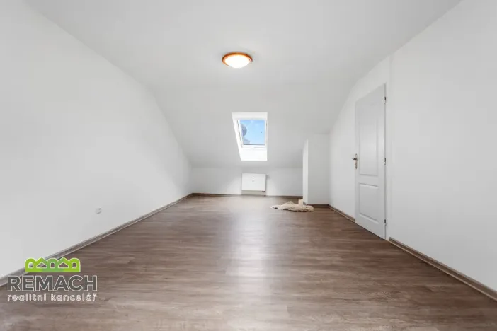 Pronájem bytu 2+kk, Náchod, Masarykovo náměstí, 78 m2