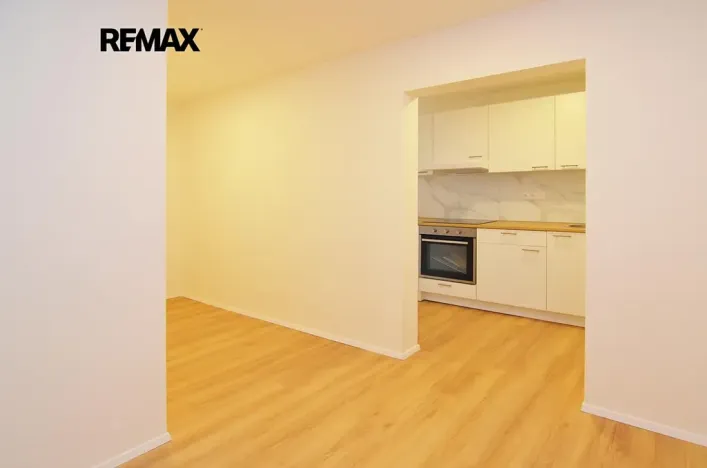 Pronájem bytu 2+kk, Praha - Hlubočepy, Werichova, 50 m2