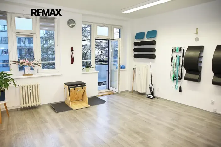 Pronájem komerční nemovitosti, Praha - Smíchov, Ostrovského, 30 m2