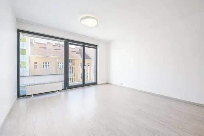 Pronájem bytu 3+kk, Praha, Sokolovská, 88 m2