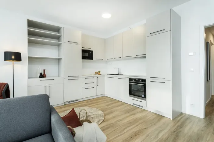 Pronájem bytu 3+kk, Praha - Vysočany, Odkolkova, 75 m2