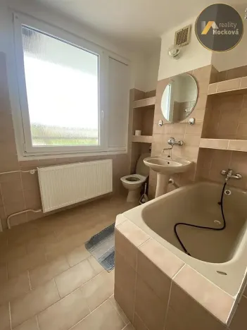 Pronájem bytu 4+1, Veltrusy, Jiráskova, 109 m2