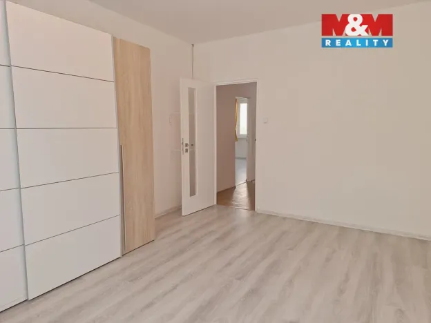 Pronájem bytu 2+1, Chomutov, Kostnická, 62 m2