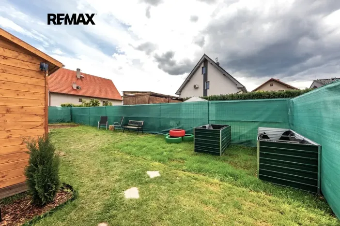 Prodej bytu 3+1, Červený Újezd, U Okálu, 62 m2