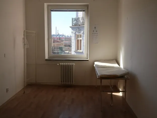 Pronájem kanceláře, Plzeň - Jižní Předměstí, Skrétova, 36 m2