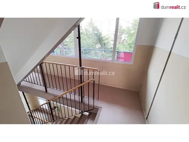 Pronájem bytu 2+1, Praha - Kobylisy, Chabařovická, 67 m2