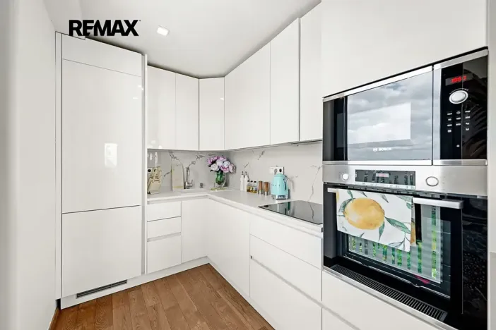 Pronájem bytu 2+kk, Praha - Žižkov, Olšanská, 71 m2