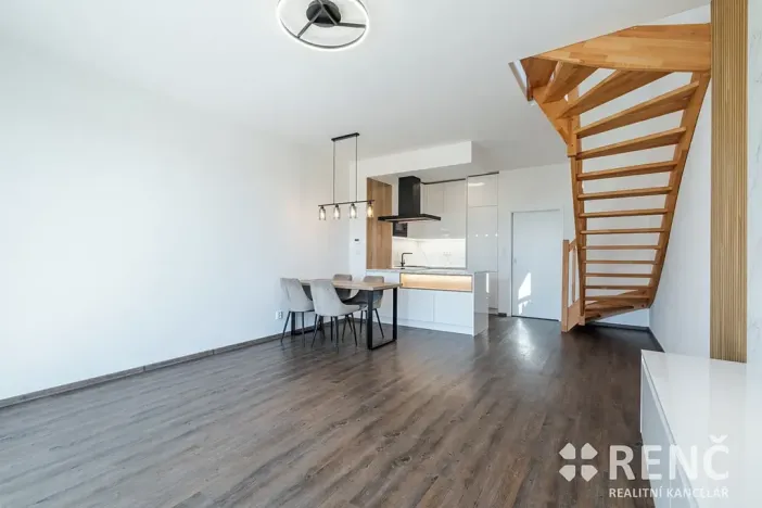 Pronájem bytu 3+kk, Zbýšov, čtvrť Padělky, 78 m2