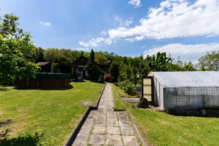 Prodej chaty, Bílina, Mládežnická, 35 m2