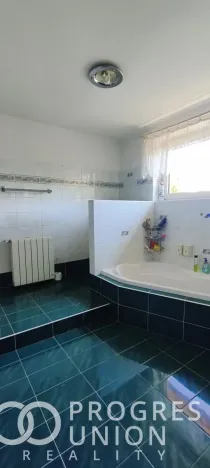 Prodej rodinného domu, Valašské Meziříčí - Hrachovec, 215 m2