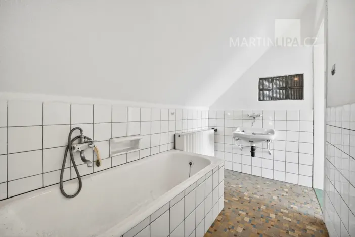 Prodej vícegeneračního domu, Senomaty, Nádražní, 274 m2