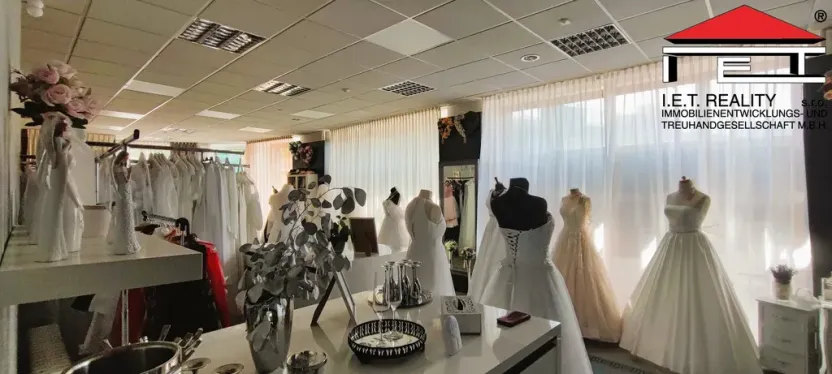 Pronájem obchodního prostoru, Ostrava, 28. října, 100 m2