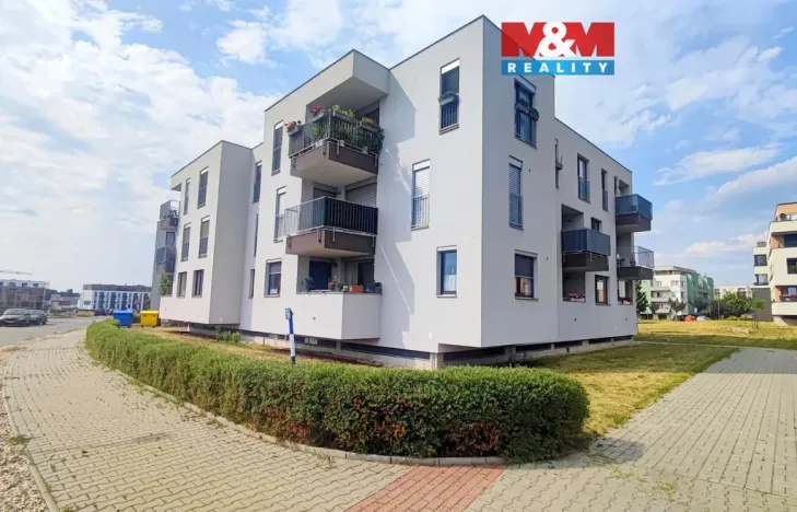 Pronájem bytu 2+kk, Hradec Králové - Třebeš, Pod Svahem, 55 m2