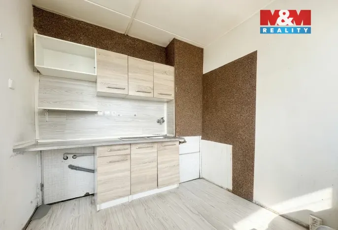 Prodej bytu 2+1, Osek, Hrdlovská, 54 m2