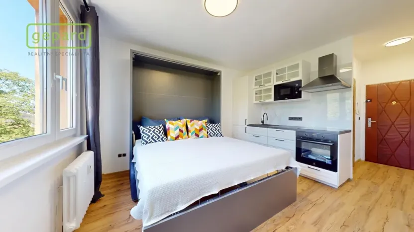 Pronájem bytu 1+kk, Ústí nad Labem - Střekov, Tolstého, 20 m2