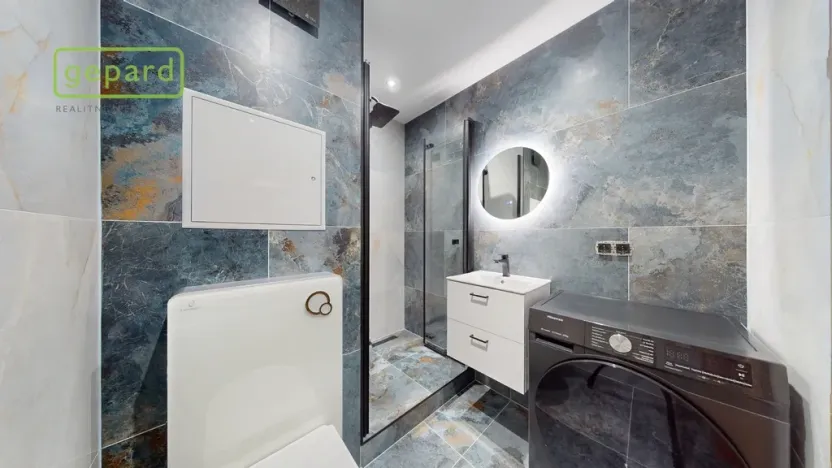 Pronájem bytu 1+kk, Ústí nad Labem - Střekov, Tolstého, 20 m2