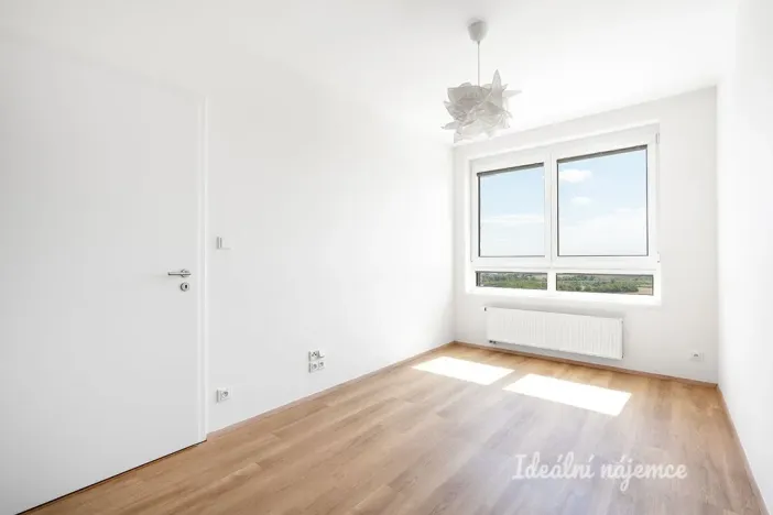 Pronájem bytu 2+kk, Praha - Třebonice, Thomasova, 46 m2