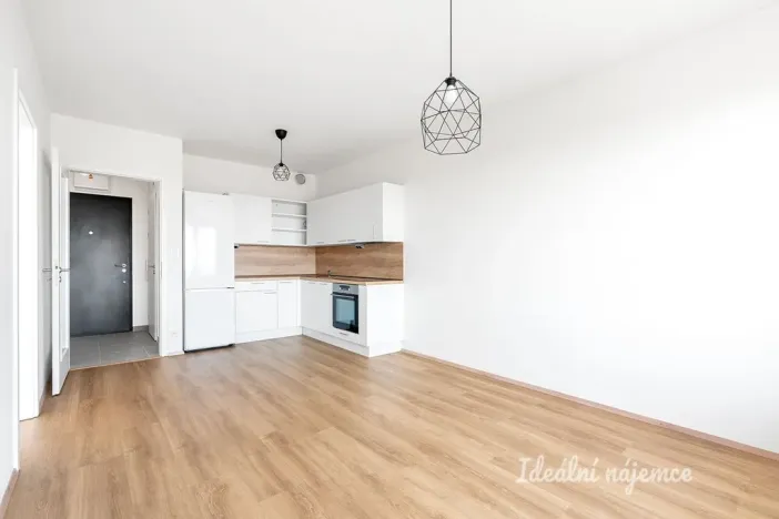 Pronájem bytu 2+kk, Praha - Třebonice, Thomasova, 46 m2