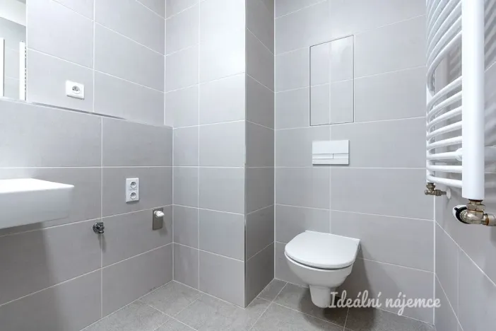 Pronájem bytu 2+kk, Praha - Třebonice, Thomasova, 46 m2
