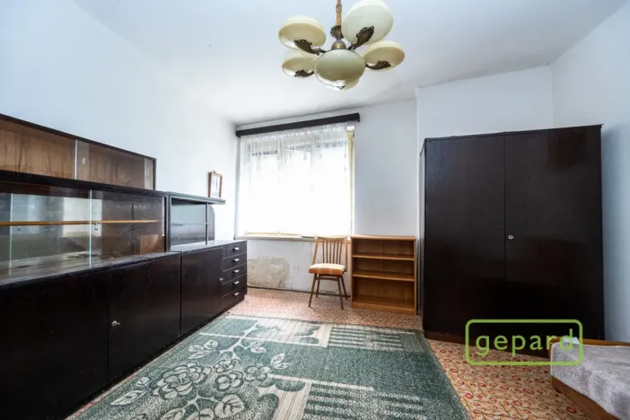 Prodej rodinného domu, Hostivice, Husovo náměstí, 66 m2