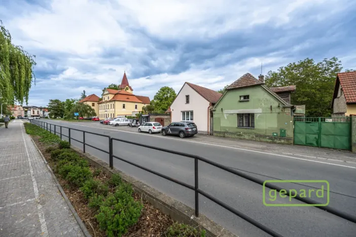 Prodej rodinného domu, Hostivice, Husovo náměstí, 66 m2