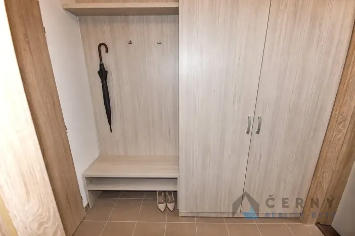 Pronájem bytu 1+1, Liberec, Tatranská, 27 m2