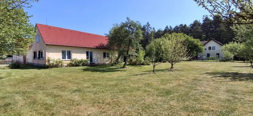 Prodej chalupy, Hamr, 140 m2