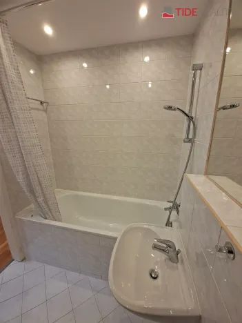 Pronájem bytu 2+1, Praha, Myslíkova, 70 m2