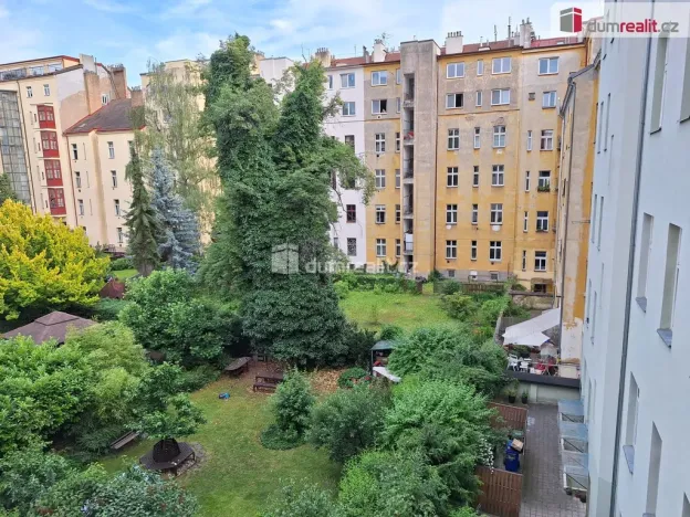 Pronájem bytu 3+kk, Praha, Chodská, 72 m2
