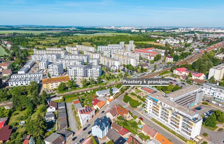 Pronájem obchodního prostoru, Praha, Semanského, 140 m2