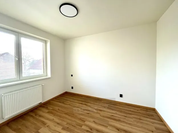 Pronájem bytu 2+kk, Kamenný Újezd, Budějovická, 42 m2