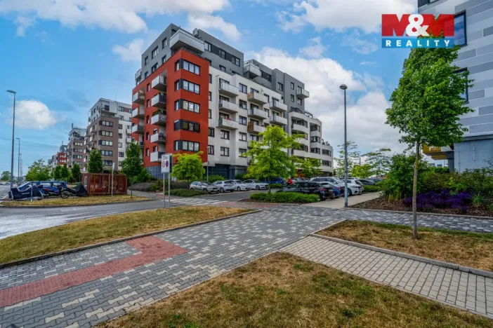 Prodej bytu 2+kk, Praha - Dolní Měcholupy, Honzíkova, 54 m2