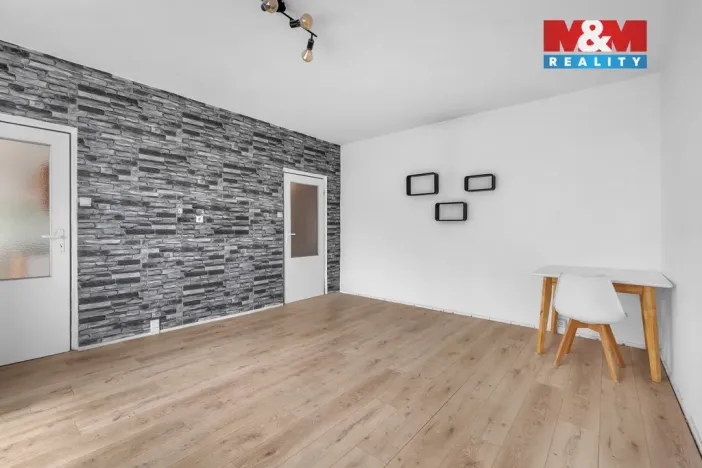 Prodej bytu 2+1, Skuteč, Družstevní, 63 m2