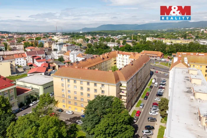 Prodej bytu 3+1, Teplice - Trnovany, Fügnerova, 76 m2
