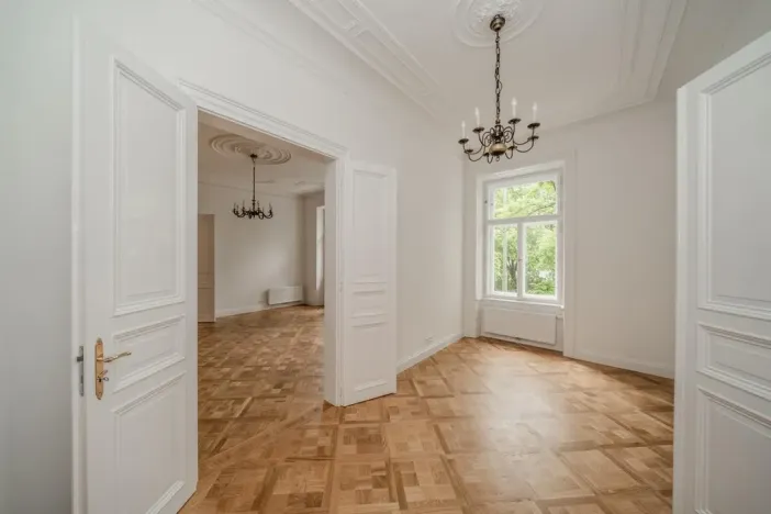 Pronájem kanceláře, Praha - Vinohrady, Italská, 255 m2