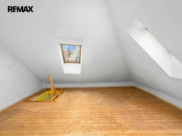 Prodej rodinného domu, Volyně, náměstí Svobody, 290 m2