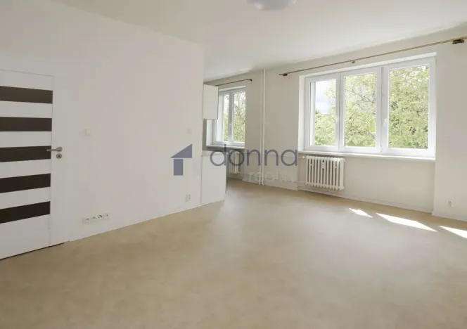Pronájem bytu 1+kk, Praha, Hartigova, 36 m2
