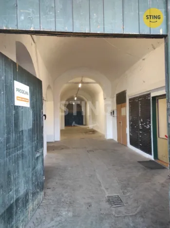 Pronájem skladu, Opava, Vančurova, 350 m2